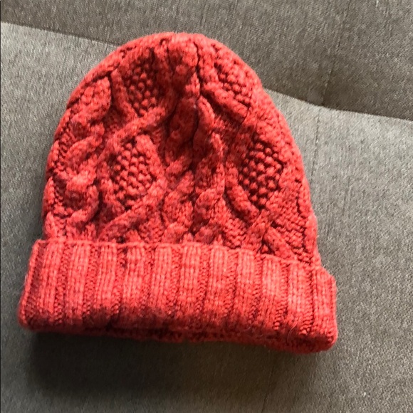Knit beanie. Fair trade and sustainably made. - Picture 2 of 3